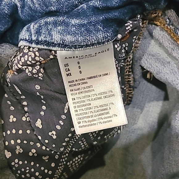 Women's AE Next Level Stretch Curvy Hi Rise Shortie Size 0 Distressed Shorts! - Picture 9 of 14